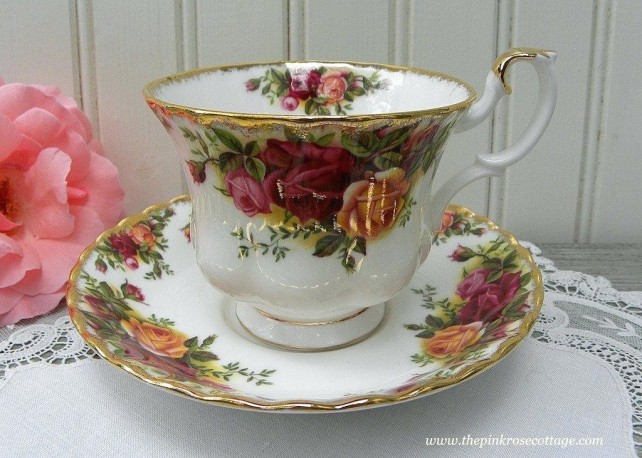 PUODELIS DUO ROYAL ALBERT "OLD COUNTRY ROSES", 1 vnt , KAULINIS PORCELIANAS